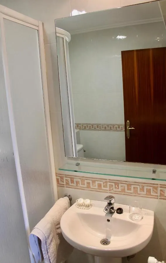 בית הארחה הונדאריבה Caserio En Zona Rural Istilla